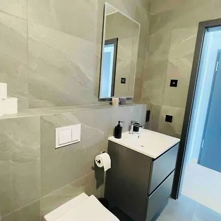 Luxury 2023 Flat In Center With Terrace & Parking- Cd4 * Luxembourg